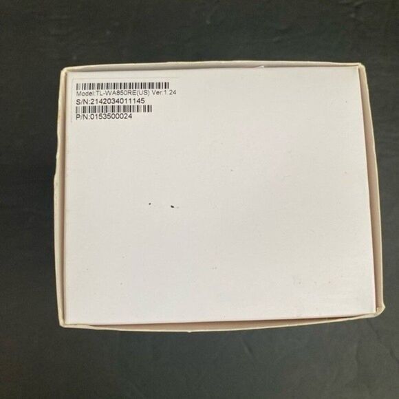 TP Link universal WiFi range extender 300Mbps new - Picture 12 of 12